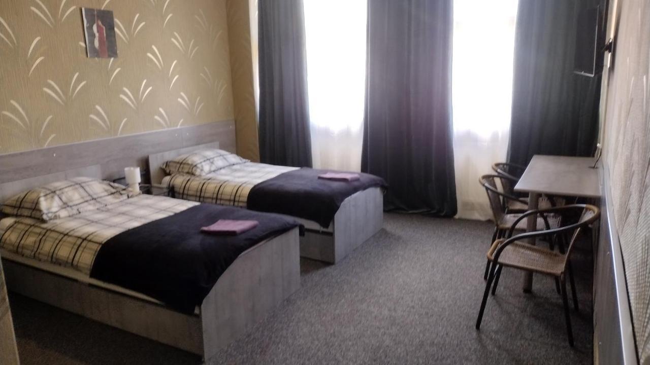 Hotelik Mona-Pokoje Z Lazienkami Elbląg Extérieur photo