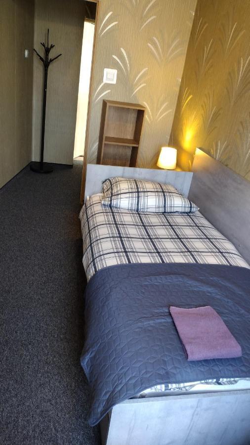 Hotelik Mona-Pokoje Z Lazienkami Elbląg Extérieur photo